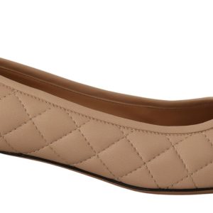 Elegant Quilted Leather Pumps in Beige and Black