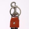 Chic Multicolor Raffia & Leather Keychain - Image 3