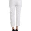 Chic White Cropped Jeans for Sophisticated Style - Image 3