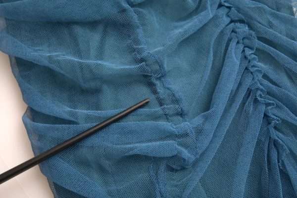 Blue Mesh Trim Ruched Tulle Sheath Dress - Image 8
