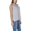 White Viscose Top - Image 3