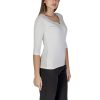 White Cotton Tops & T-Shirt - Image 3