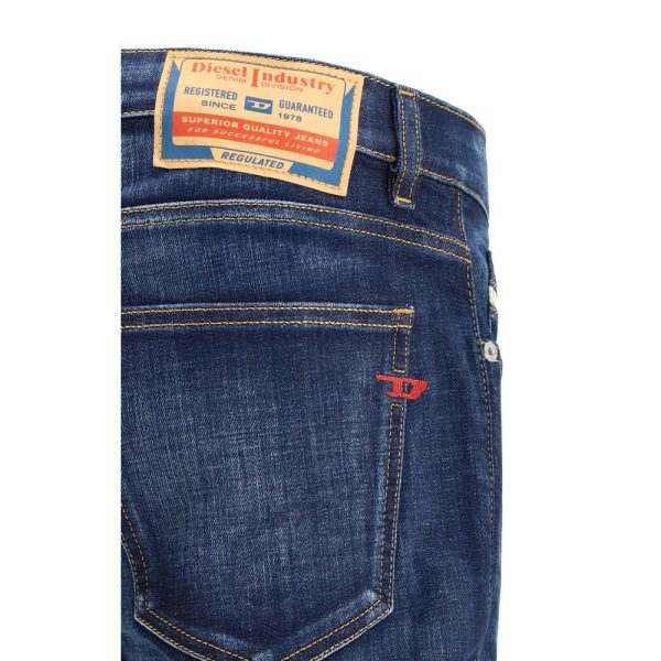 2019 D-strukt Jeans - Image 3