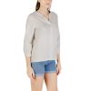 Beige Linen Blouse - Image 3