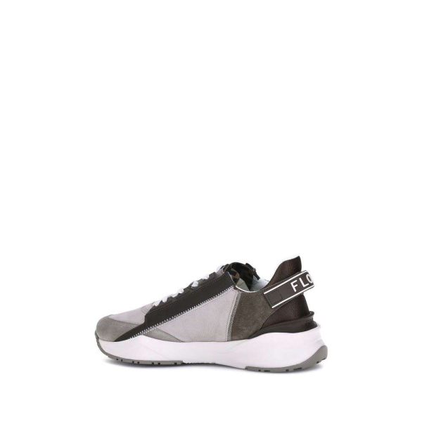 Flow Sneakers - Image 3