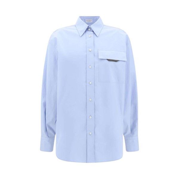 Shirt with iconic jewelry detail
