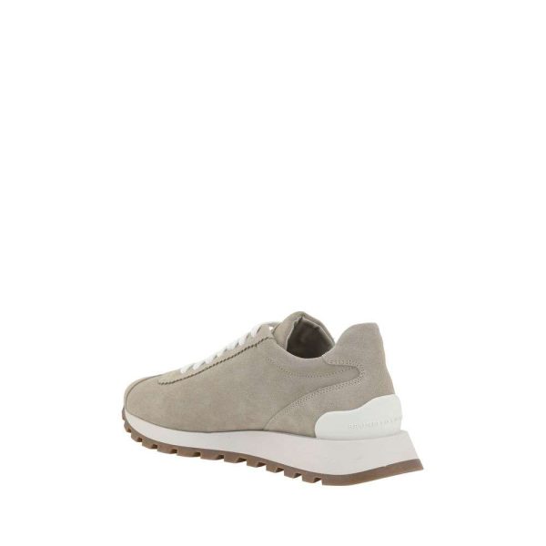 Sneakers with iconic embellishments - Image 3