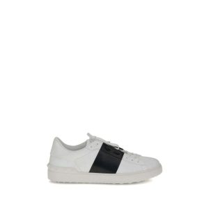 Open Sneakers